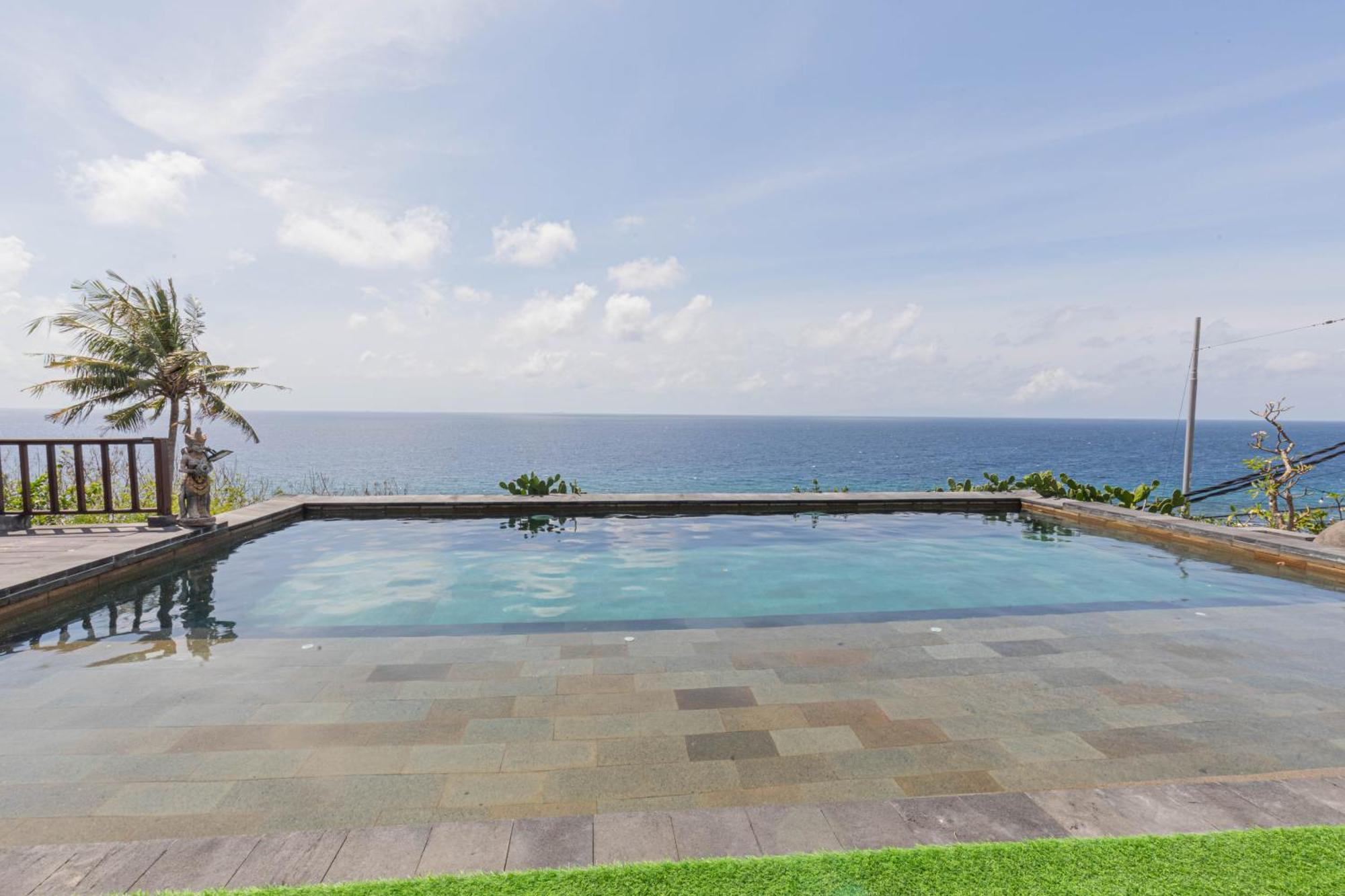 Manta Cottages With Sea View Batununggul Exterior foto